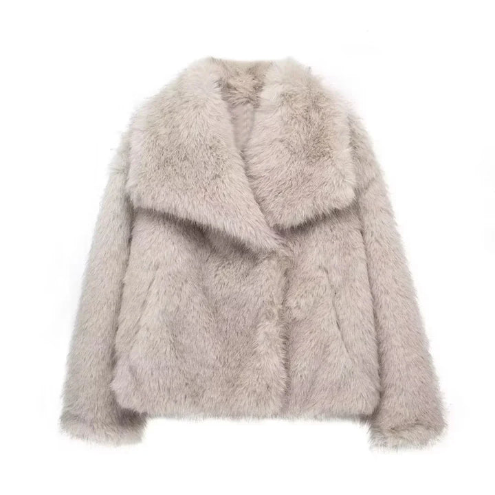 Manteau douillet Layla – Un vêtement d'extérieur chaud et élégant avec bordure en fourrure