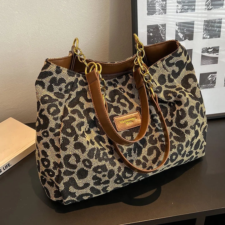 Sac Livia Leopard Luxe – Sac à main chic et élégant à imprimé animal 