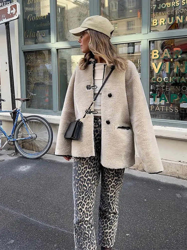 Veste en laine Grace – Un vêtement d'extérieur élégant et chaud pour toutes les occasions