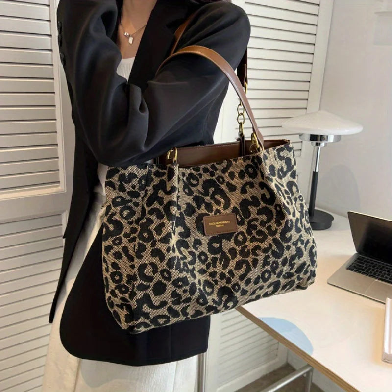 Sac Livia Leopard Luxe – Sac à main chic et élégant à imprimé animal 