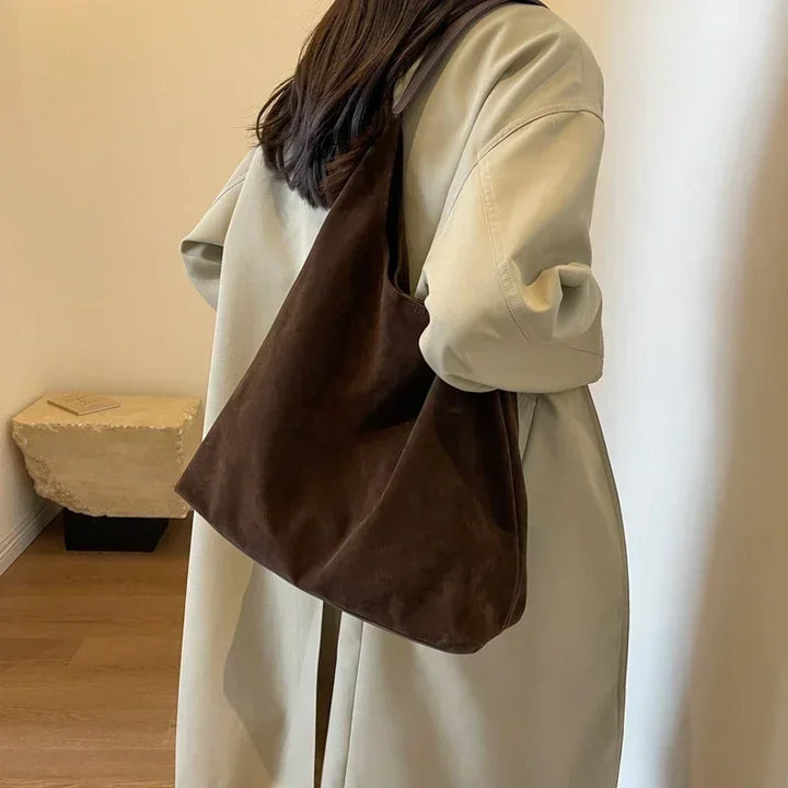Sac fourre-tout en daim Nora – Sac à main doux et élégant au quotidien