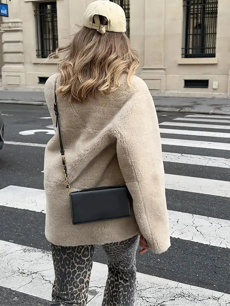 Veste en laine Grace – Un vêtement d'extérieur élégant et chaud pour toutes les occasions