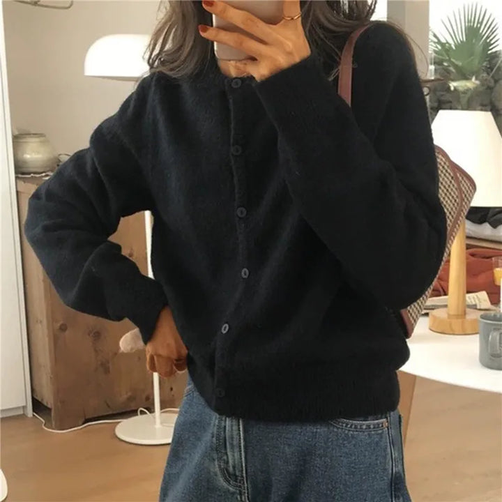 Cardigan Giana Cute – Tricot doux et élégant pour toutes les occasions 