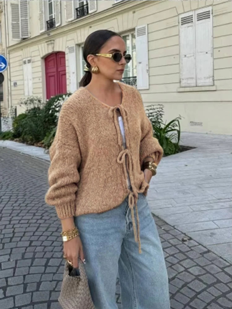 Cardigan en dentelle Hannah – Tricot élégant et léger