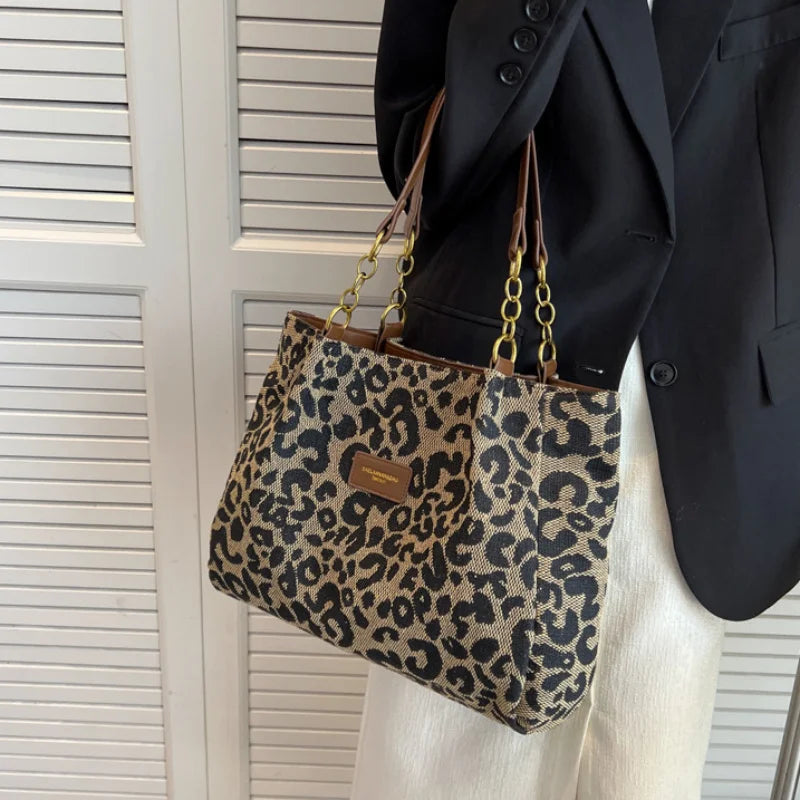 Sac Livia Leopard Luxe – Sac à main chic et élégant à imprimé animal 