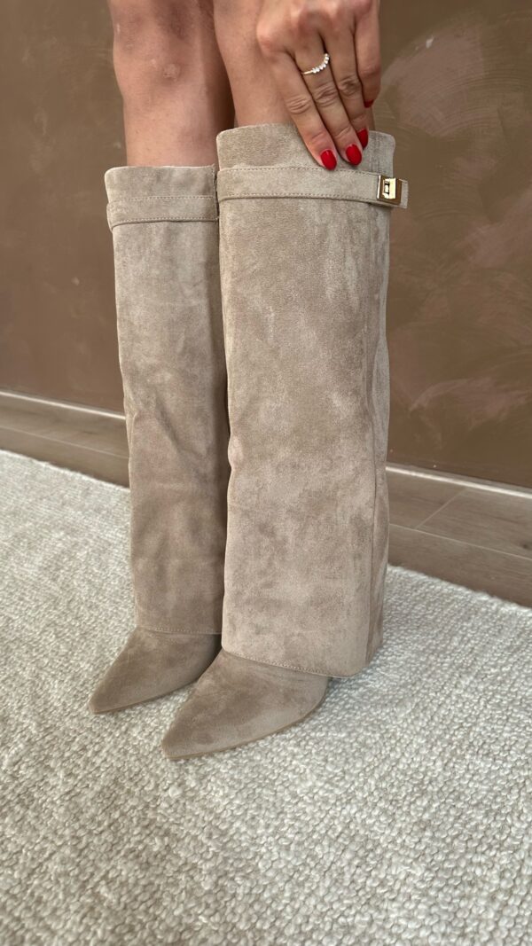 Bottes Ariana Luxe – Bottes élégantes jusqu'aux genoux pour femmes en noir, marron et beige 