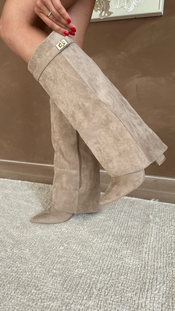 Bottes Ariana Luxe – Bottes élégantes jusqu'aux genoux pour femmes en noir, marron et beige 
