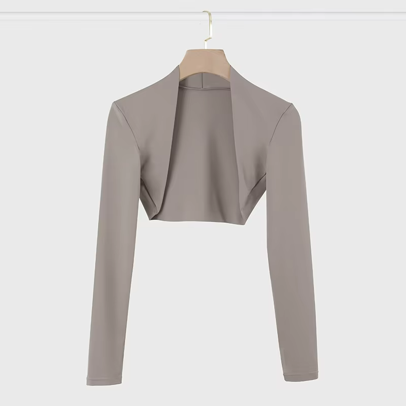 Liora Shawl Pilates Ajusté Protection Solaire Élégant Longue Manche