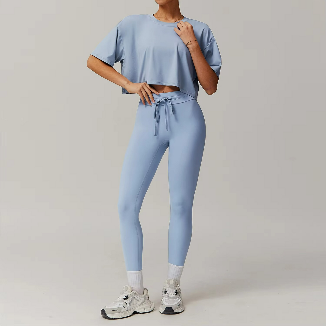 Cléo Ensemble Pilates – Haut Court Stylé, Leggings Confortables, Tissu Respirant