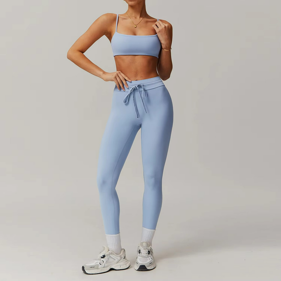 Ensemble FlexEase Zeraya – Crop Top et Leggings Élégants