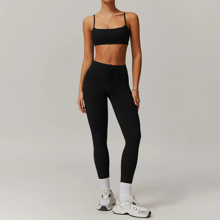 Ensemble FlexEase Zeraya – Crop Top et Leggings Élégants