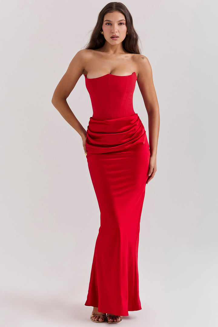 Clara Strapless Dress – Elegant and Flattering Tube Dress for Women