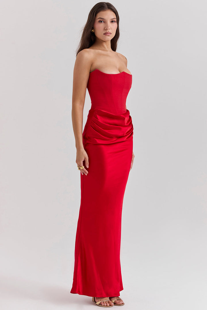 Clara Strapless Dress – Elegant and Flattering Tube Dress for Women
