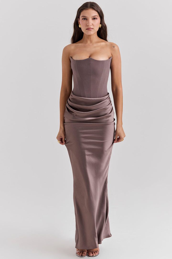 Clara Strapless Dress – Elegant and Flattering Tube Dress for Women