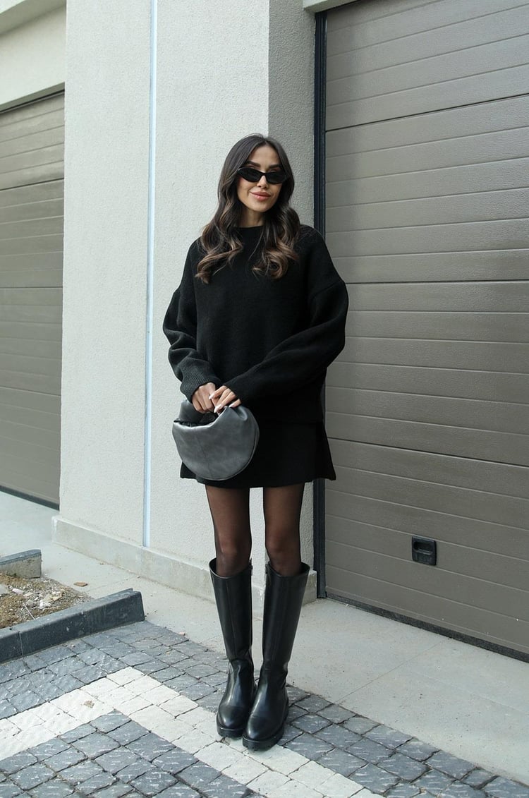 Ensemble tricot Amy – Tenue chic et confortable avec haut et jupe assortis pour femme